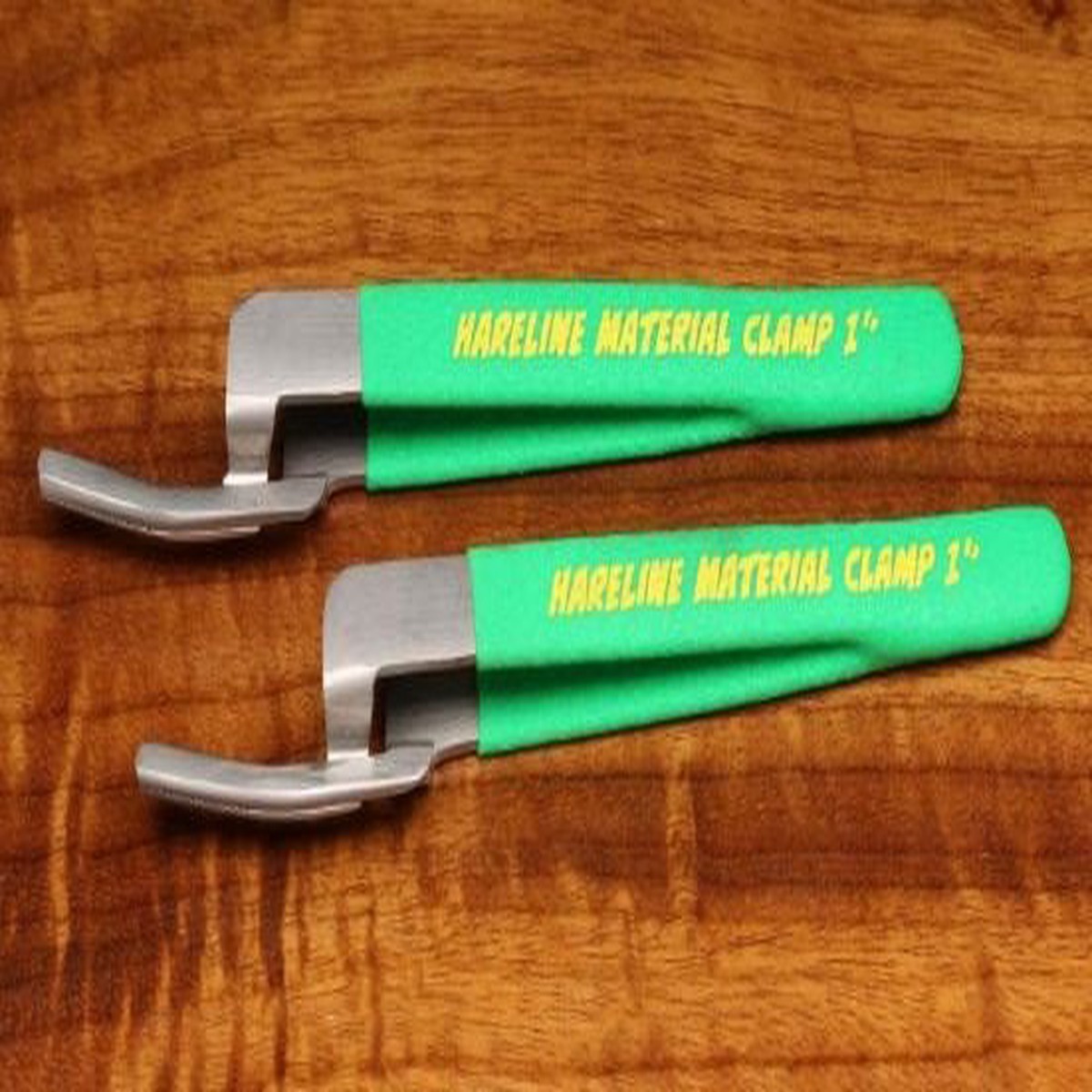Hareline 1" Material Clamp Set